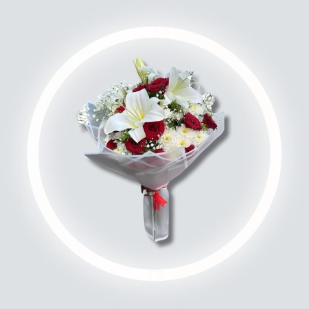 Chic Lily & Rose Hand Bouquet